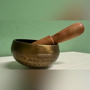 Brass Hammered Singing Bowl